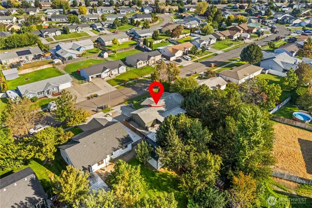 $369,900 | 4906 Kalahari Drive, Pasco, WA 99301