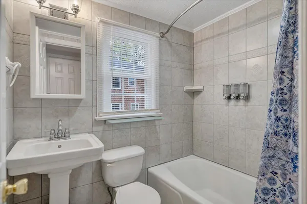 $939,000 | 1800 Depot Street Northeast, Christiansburg, VA 24073