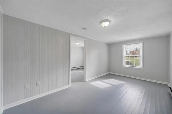 $899,500 | 1800 Depot Street Northeast, Christiansburg, VA 24073