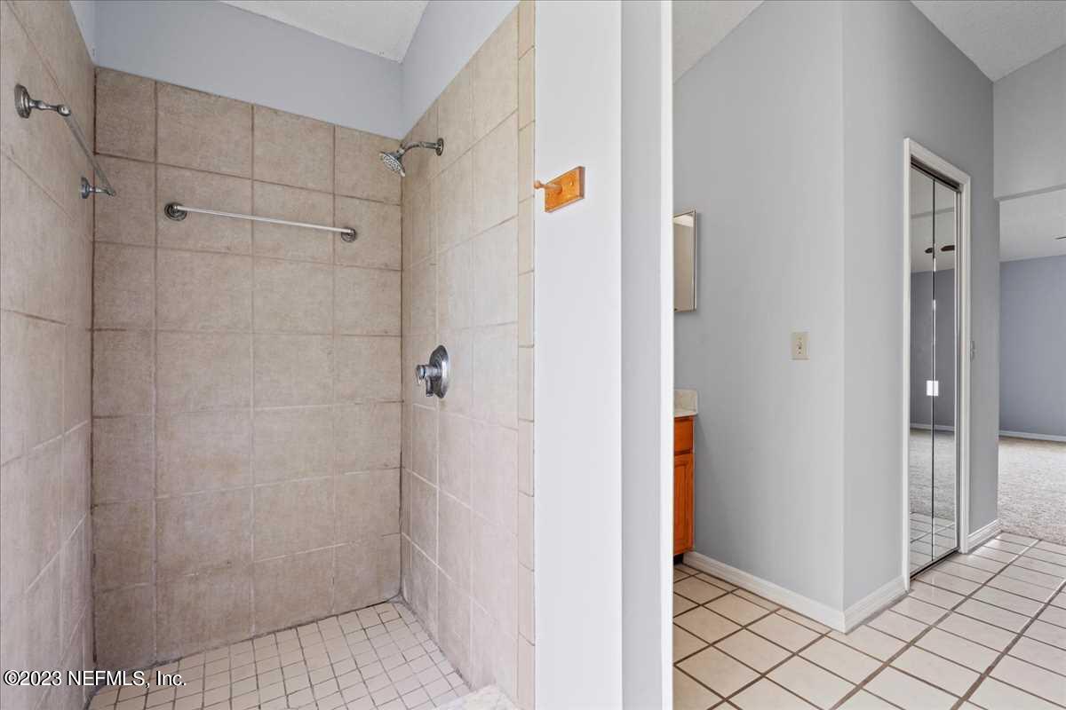 4658 Ridge Walk Lane Jacksonville, FL 32257 - Photo 11 of 16 12-Primary Bathroom Shower