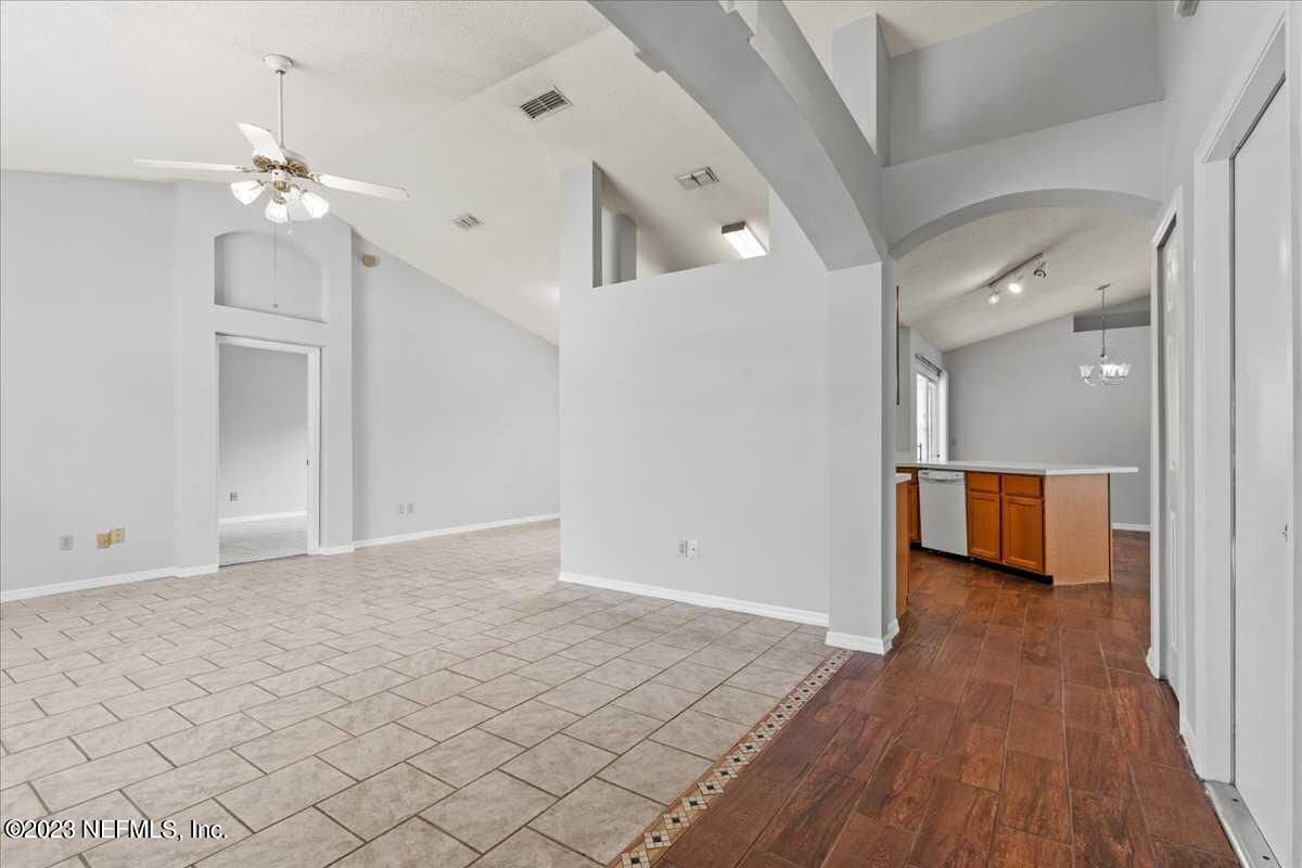 4658 Ridge Walk Lane Jacksonville, FL 32257 - Photo 3 of 16 03-Foyer