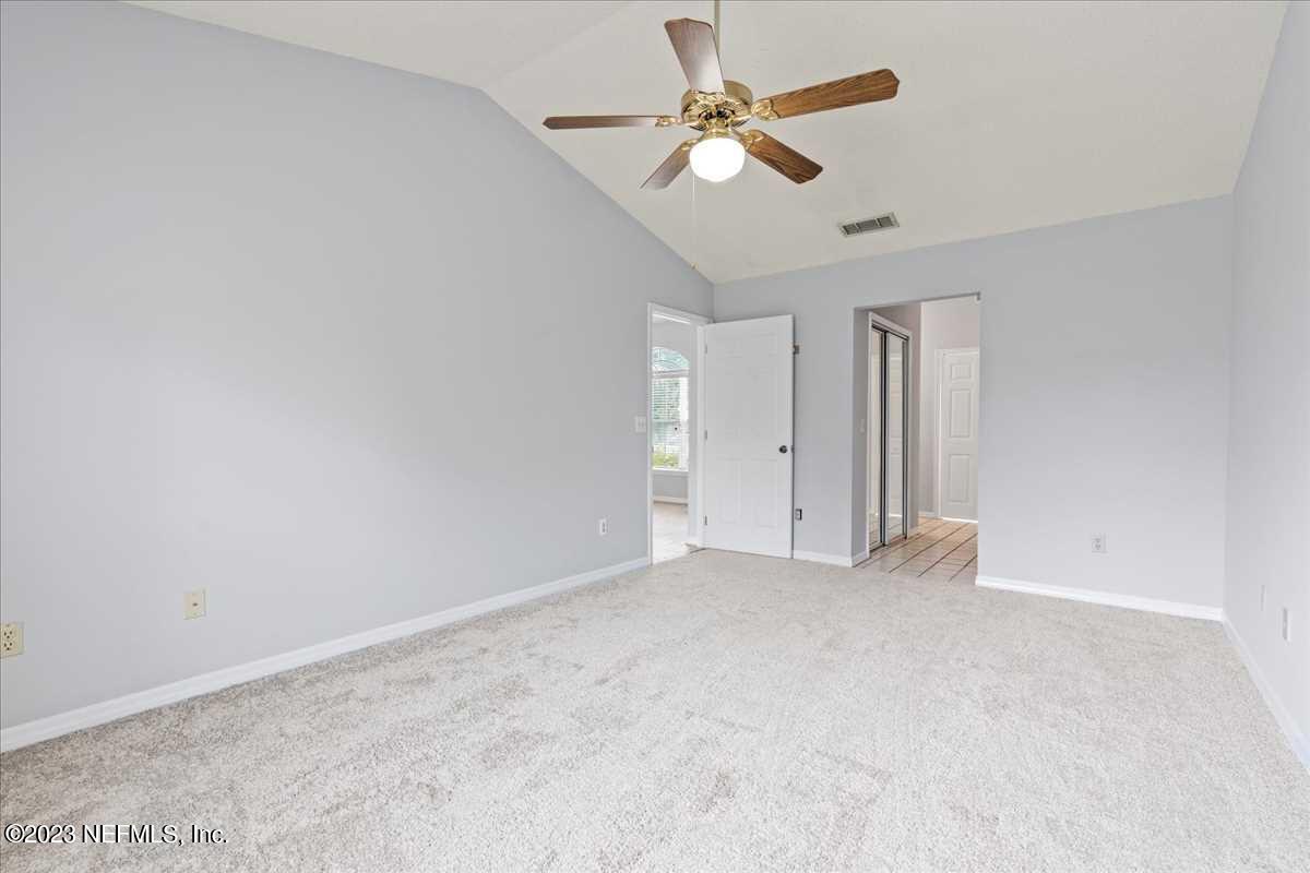 4658 Ridge Walk Lane Jacksonville, FL 32257 - Photo 10 of 16 10-Primary Bedroom
