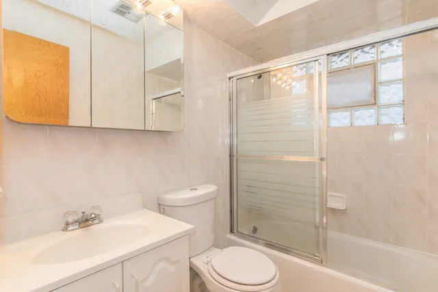 $549,000 | 5818 North Octavia Avenue, Chicago, IL 60631