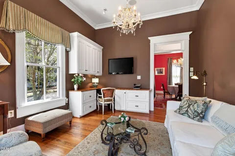 $1,295,000 | 225 Elm Street, Raleigh, NC 27601