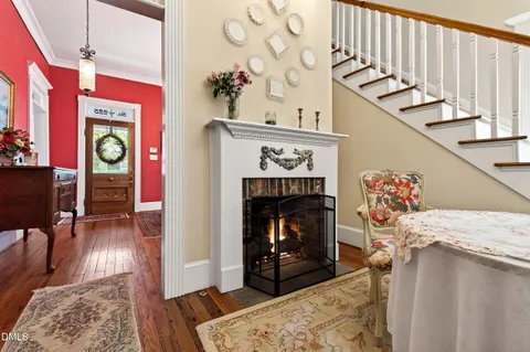 $1,295,000 | 225 Elm Street, Raleigh, NC 27601