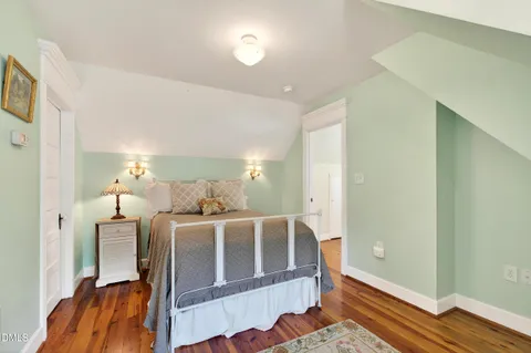 $1,295,000 | 225 Elm Street, Raleigh, NC 27601