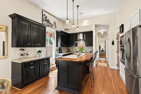 $1,295,000 | 225 Elm Street, Raleigh, NC 27601