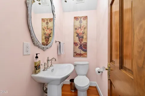 $1,295,000 | 225 Elm Street, Raleigh, NC 27601
