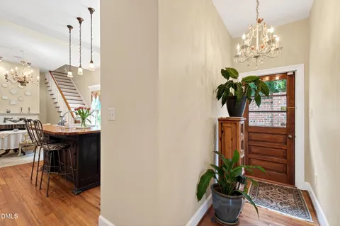 $1,295,000 | 225 Elm Street, Raleigh, NC 27601