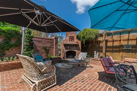 $1,295,000 | 225 Elm Street, Raleigh, NC 27601