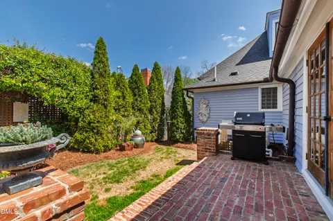 $1,295,000 | 225 Elm Street, Raleigh, NC 27601