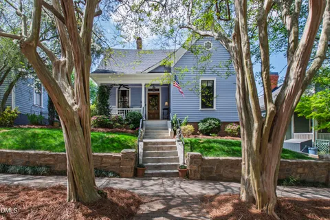 $1,295,000 | 225 Elm Street, Raleigh, NC 27601