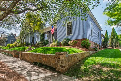 $1,295,000 | 225 Elm Street, Raleigh, NC 27601