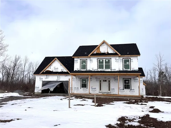 $599,900 | 230 Bronze Leaf Trail, Greece, NY 14612