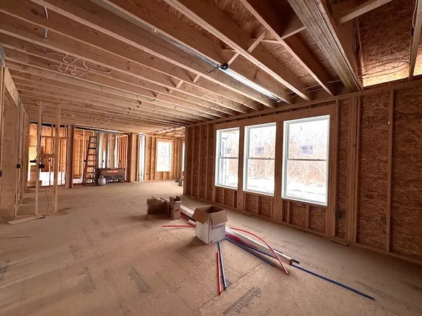 $599,900 | 230 Bronze Leaf Trail, Greece, NY 14612