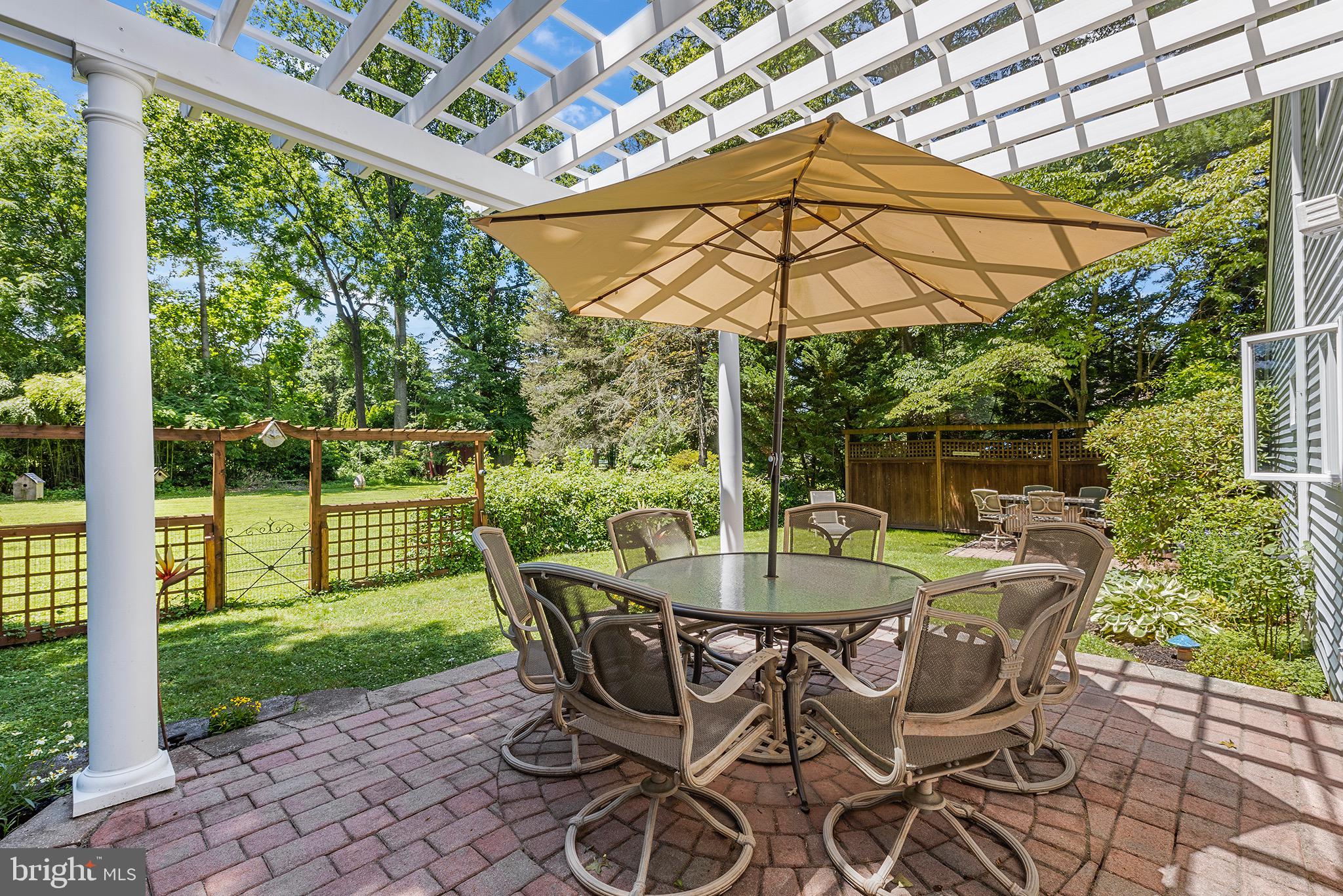 526 Pinney Road Huntingdon Valley, PA 19006 - Photo 42 of 49 Patio off both Kitchens