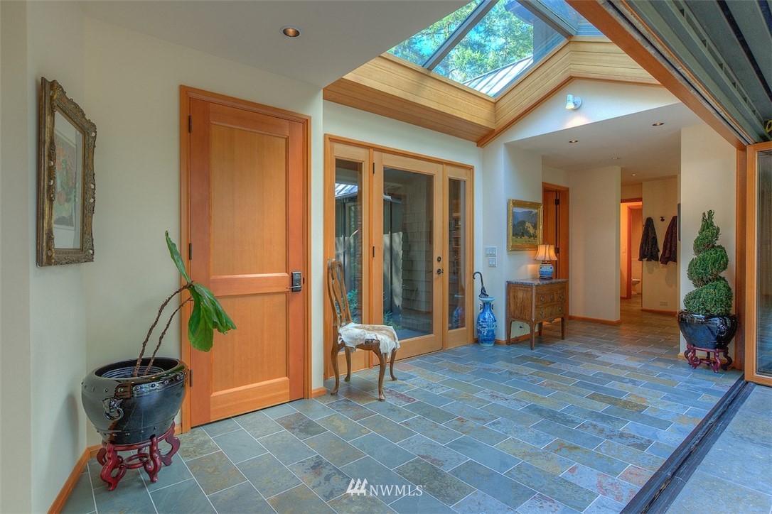 531 Old Farm Road Orcas Island, WA 98280 - Photo 12 of 40 Gallery Image 12