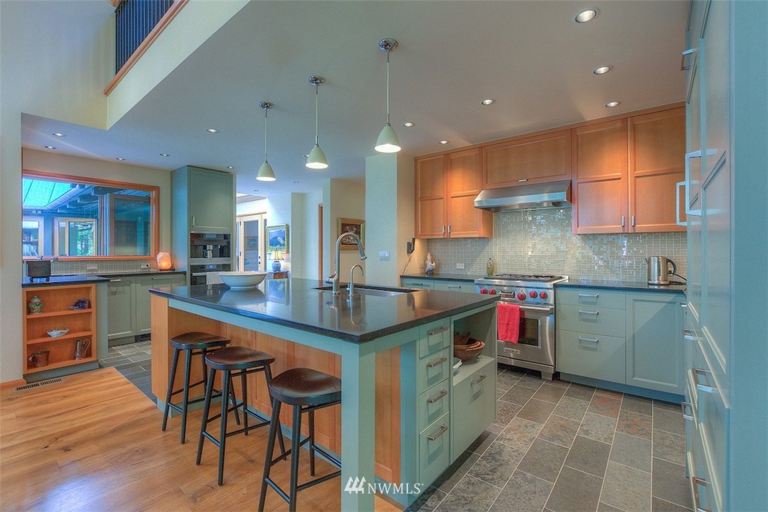 531 Old Farm Road Orcas Island, WA 98280 - Photo 14 of 40 Gallery Image 14