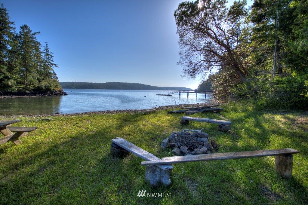 531 Old Farm Road Orcas Island, WA 98280 - Photo 8 of 40 Gallery Image 8