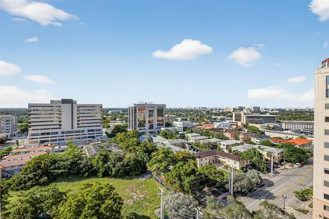 $520,000 | 911 East Ponce De Leon Boulevard, Unit 1504, Coral Gables, FL 33134