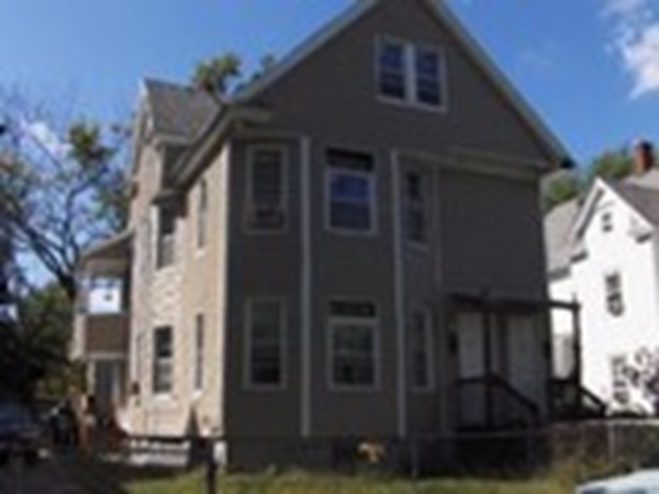 36 Malden Street Springfield, MA 01108 - Photo 2 of 4