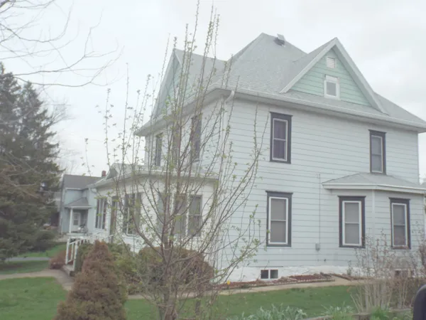 $159,900 | 416 Chestnut Street, Warren, IL 61087