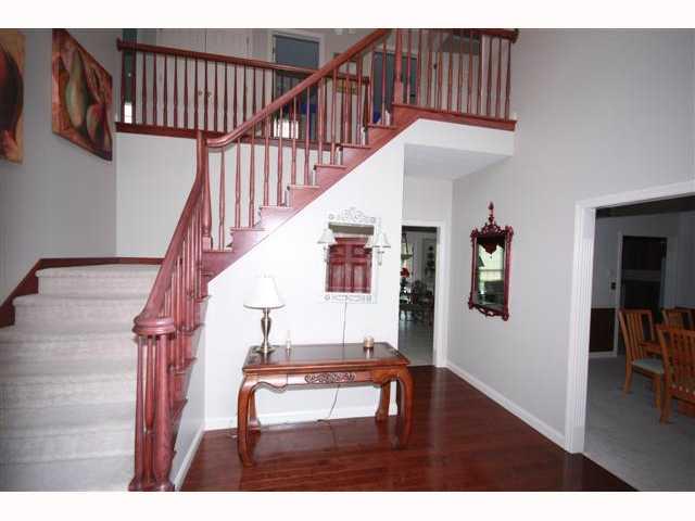 3504 Jonathan Ridge Columbus, IN 47201 - Photo 2 of 12 Gallery Image 2