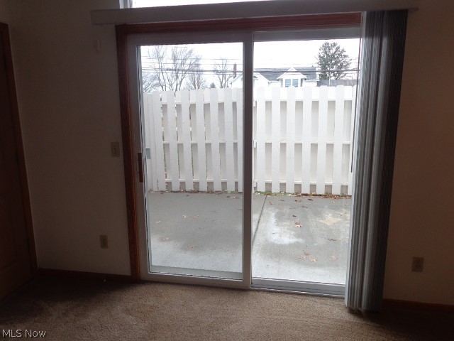 16197 Emerald Point Road Middleburg Heights, OH 44130 - Photo 8 of 26 Sliding Door to Patio