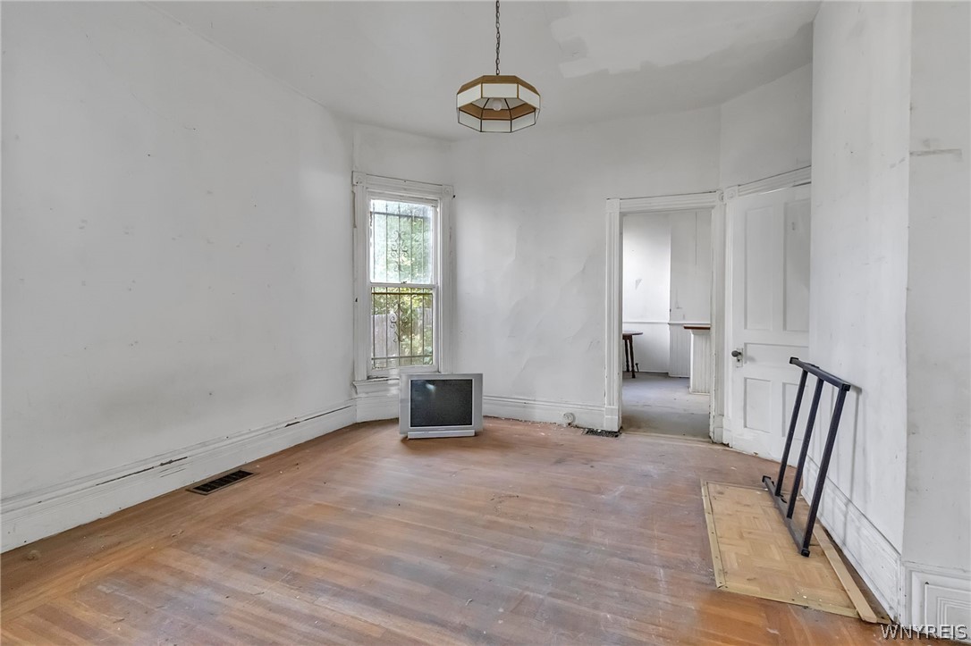 162 Normal Avenue Buffalo, NY 14213 - Photo 10 of 40