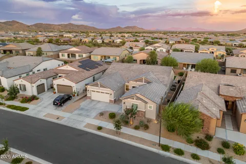 $888,000 | 32525 North 22nd Drive, Phoenix, AZ 85085
