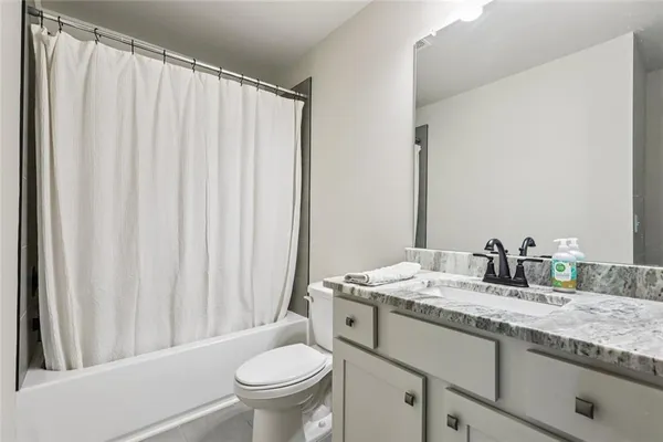 $785,000 | 199 Tennessee Walker Way, Hoschton, GA 30548