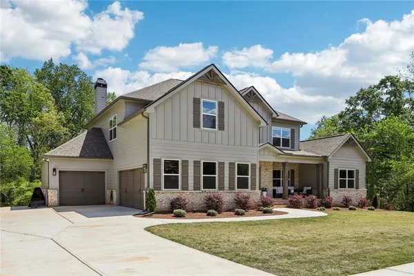 $785,000 | 199 Tennessee Walker Way, Hoschton, GA 30548