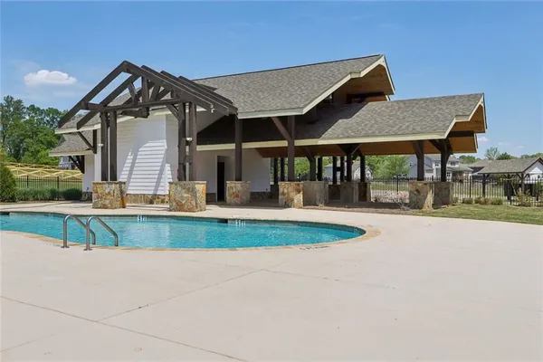 $785,000 | 199 Tennessee Walker Way, Hoschton, GA 30548