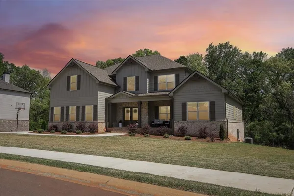 $785,000 | 199 Tennessee Walker Way, Hoschton, GA 30548