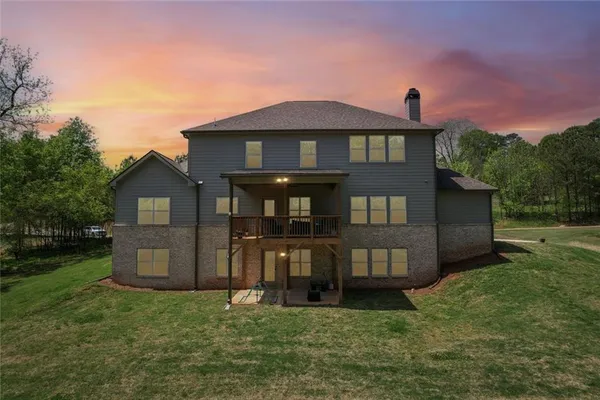 $785,000 | 199 Tennessee Walker Way, Hoschton, GA 30548