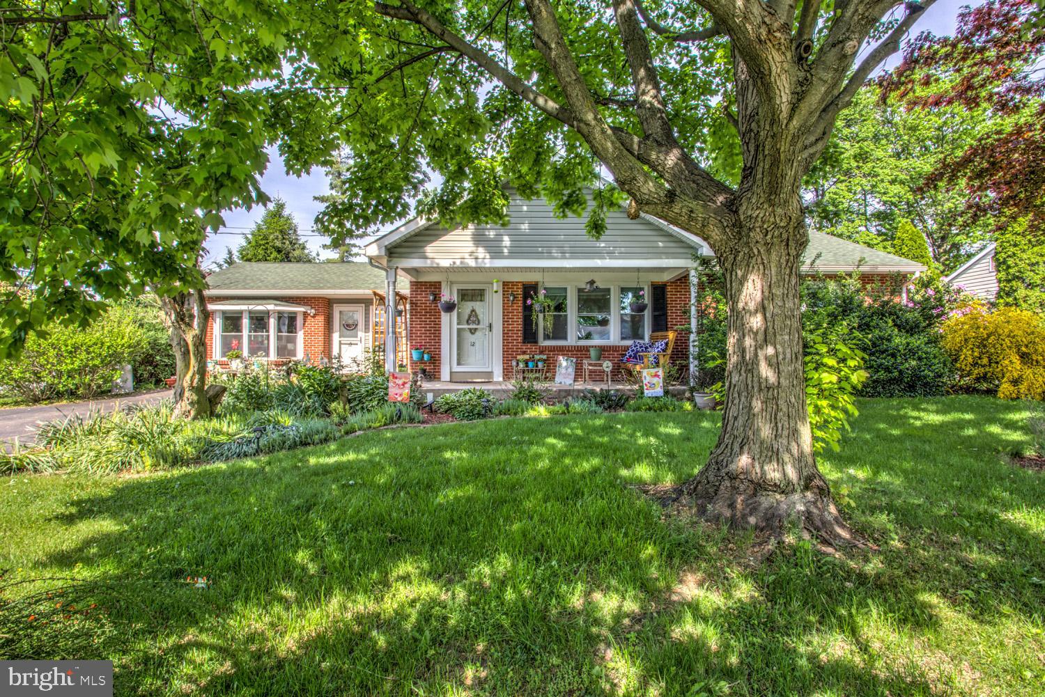 12 Della Road Lancaster, PA 17602 - Photo 1 of 31 Gallery Image 1