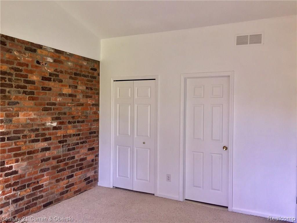 706 North Brady Road Dearborn, MI 48124 - Photo 15 of 20