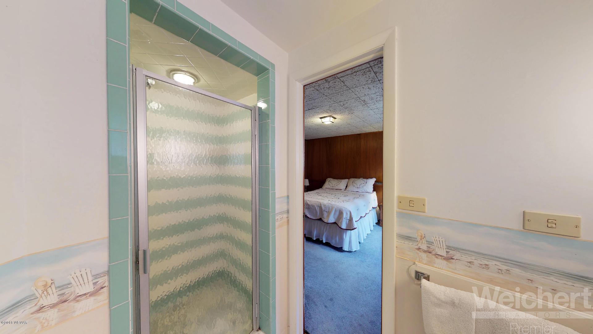 1770 Williams Road Williamsport, PA 17701 - Photo 17 of 24 Bath
