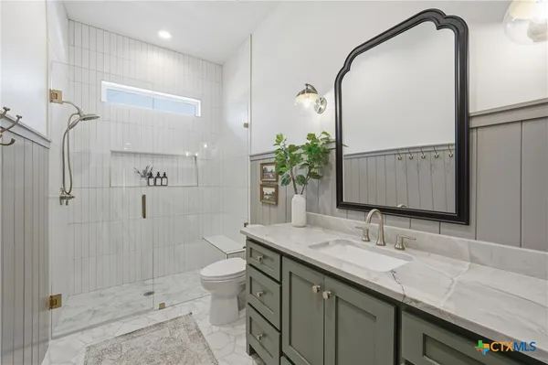$1,800,000 | 3001 Rolling Meadow Drive, Salado, TX 76571