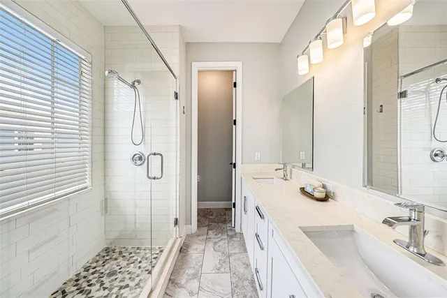 $670,000 | 3111 West De Leon Street, Unit 10, Tampa, FL 33609