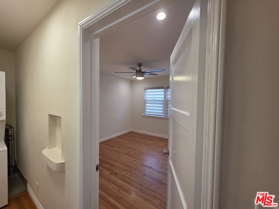 102 Gaviota Avenue, Unit 104 Long Beach, CA 90802 - Photo 8 of 42 a view of empty room