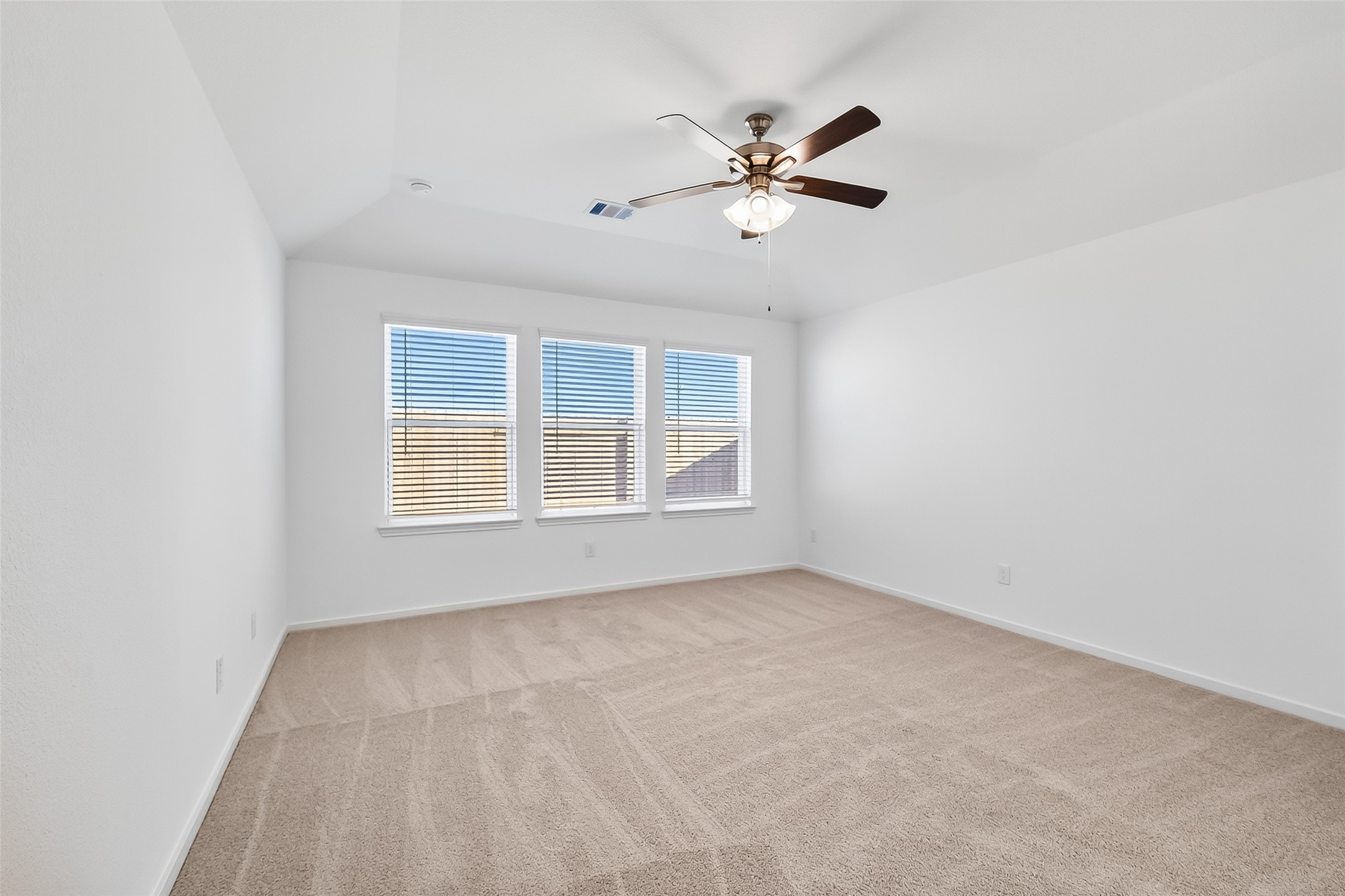 2118 Spring Hollow Drive Baytown, TX 77521 - Photo 30 of 41