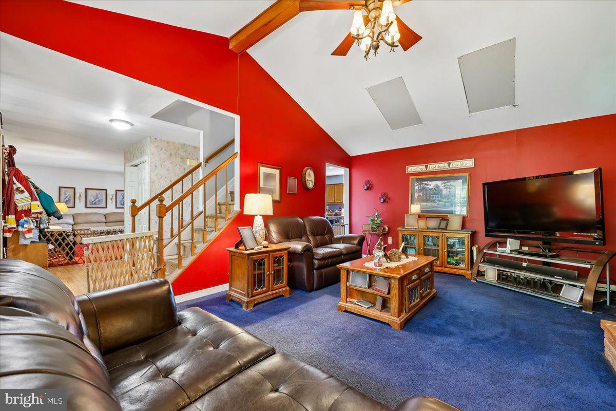 6648 Wind Ridge Road Mount Airy, MD 21771 - Photo 12 of 61