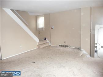 12832 Elnora Road Philadelphia, PA 19154 - Photo 3 of 12