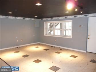 12832 Elnora Road Philadelphia, PA 19154 - Photo 8 of 12