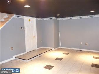 12832 Elnora Road Philadelphia, PA 19154 - Photo 9 of 12