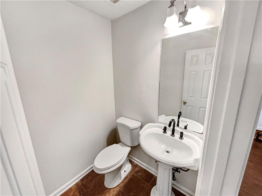 2438 Briar Knoll Road Lithonia, GA 30058 - Photo 21 of 24