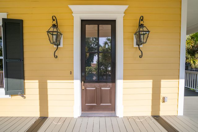 $2,075,000 | 2449 Daniel Island Drive, Daniel Island, SC 29492