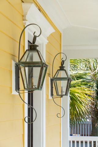 $2,075,000 | 2449 Daniel Island Drive, Daniel Island, SC 29492