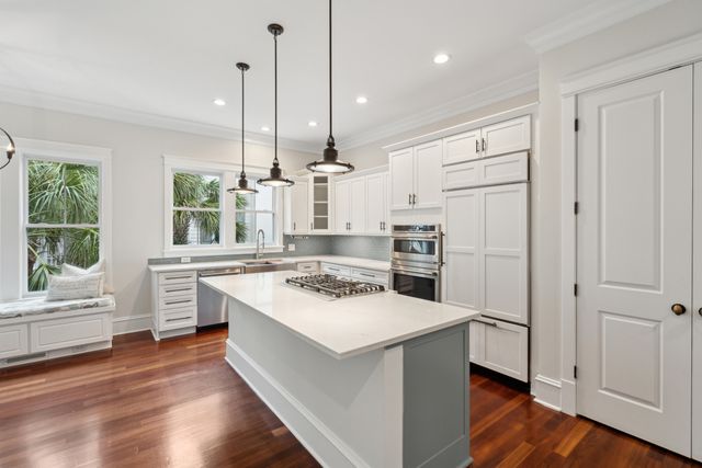 $2,075,000 | 2449 Daniel Island Drive, Daniel Island, SC 29492